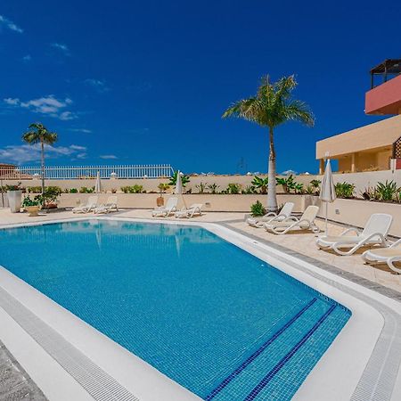 Terrazas Del Duque II Apartment Адехе Екстериор снимка