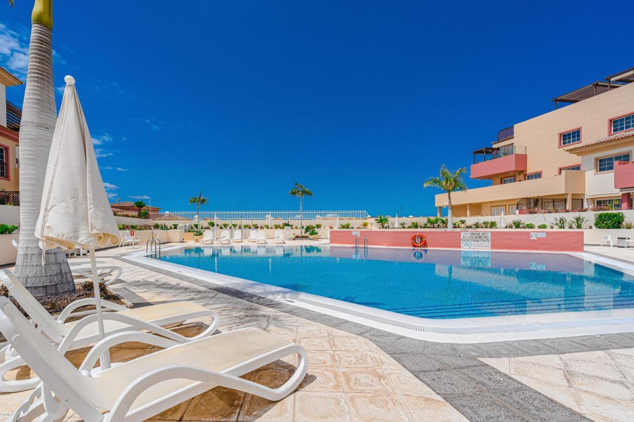 Terrazas Del Duque II Apartment Адехе Екстериор снимка
